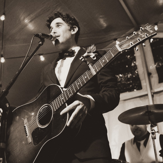 guitar-musician-caceedonald189-bw-mwds110101.jpg
