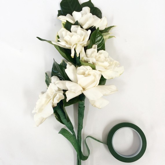 ron-wendt-cascading-bouquet-gardenias-7-0616.jpg