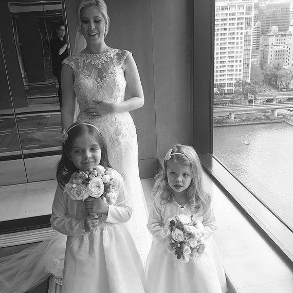 runaway-flower-girls-bride-flower-girls-0716.jpg