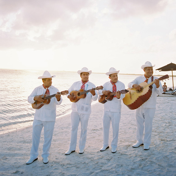 sara danny mexico wedding musicians on the beach sara danny mexico wedding musicians on the beach