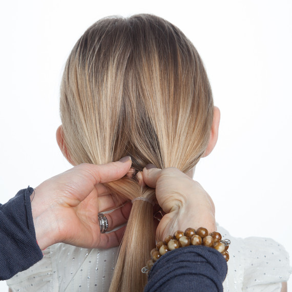 flower-girl-hair-how-to-pony-tail-step-2-0515.jpg