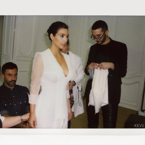 kim-kardashian-wedding-dress-fitting-new-0516.jpg