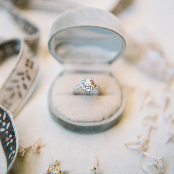 mckenzie-brandon-wedding-ring-46-s112364-1115.jpg