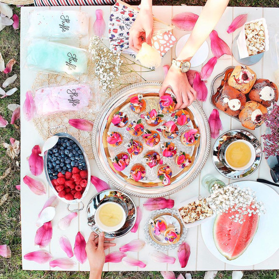 best-instagrams-of-the-week-tara-milk-tea-1115.jpg