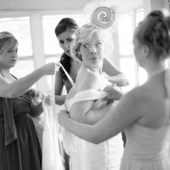 liz-jeff-wedding-gettingready-219-s112303-1115.jpg