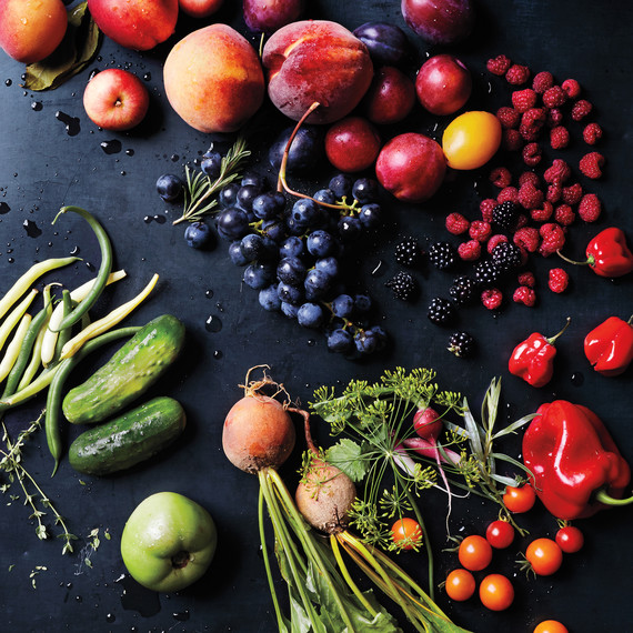 martha-produce-opener-with-veggies-098-d111614.jpg