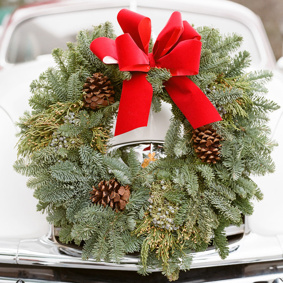 paige-michael-wedding-wreath-0603-s112431-1215.jpg