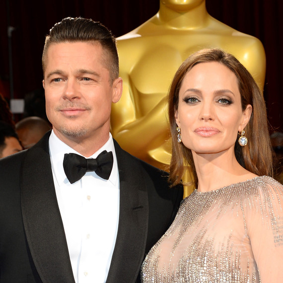 year-in-weddings-brad-pitt-angelina-jolie-1214.jpg