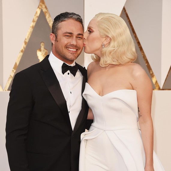 2016-oscars-couple-lady-gaga-taylor-kinney-0216.jpg