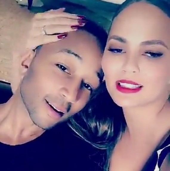 chrissy-teigen-john-legend-snapchat-selfie-0916.jpg