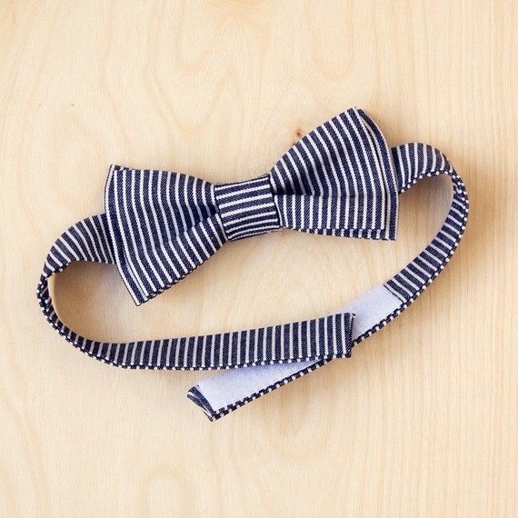 davidstarkdesign_mscont_diybowtie_velcro_step-6_small.jpg (skyword:312910)