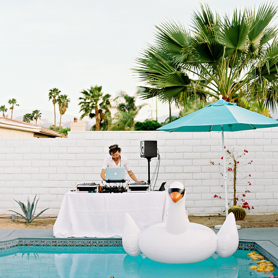 DJs Tell All: These Are The Songs You'll Hear At Every Wedding This ...