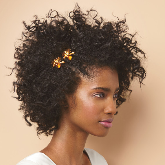 02-adorned-textured-hair-metal-clips-045-d111402.jpg