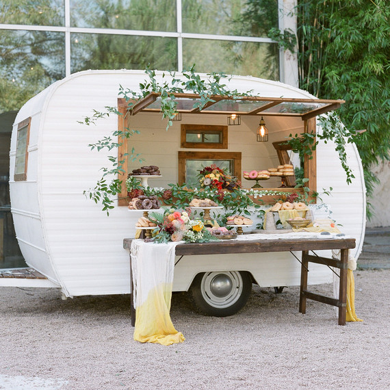 hayleigh corey wedding donuts trailer hayleigh corey wedding donuts trailer