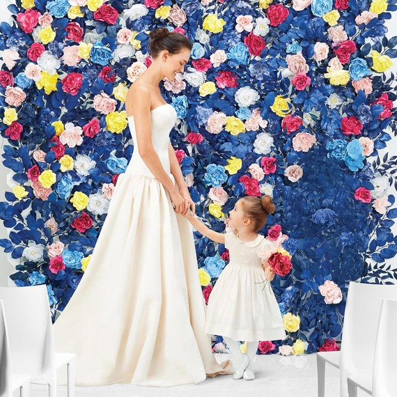 mbride-flower-girl-flower-wall-0637-d112701-comp.jpg