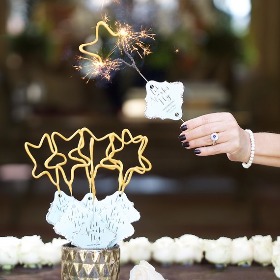 wedding idea sparklers wedding idea sparklers