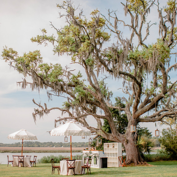 melany-drew-wedding-cocktailhour-001-s112184-0915.jpg