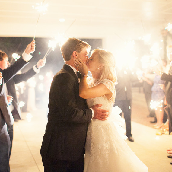 molly-patrick-wedding-sparklers-3798-s111760-0115.jpg