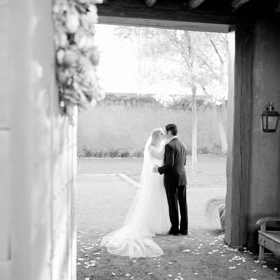 amanda-marty-wedding-marfa-texas-0768-s112329-1115.jpg