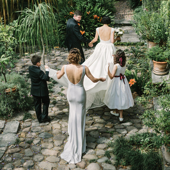 regina chris wedding walking regina chris wedding walking