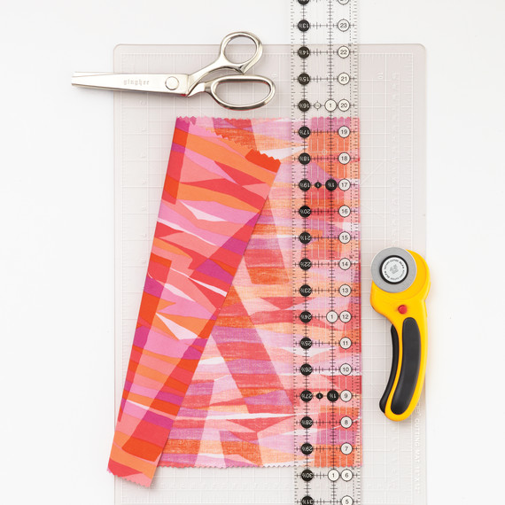 diy-tools-of-the-trade-fabric-pouches-114-mwd110941.jpg
