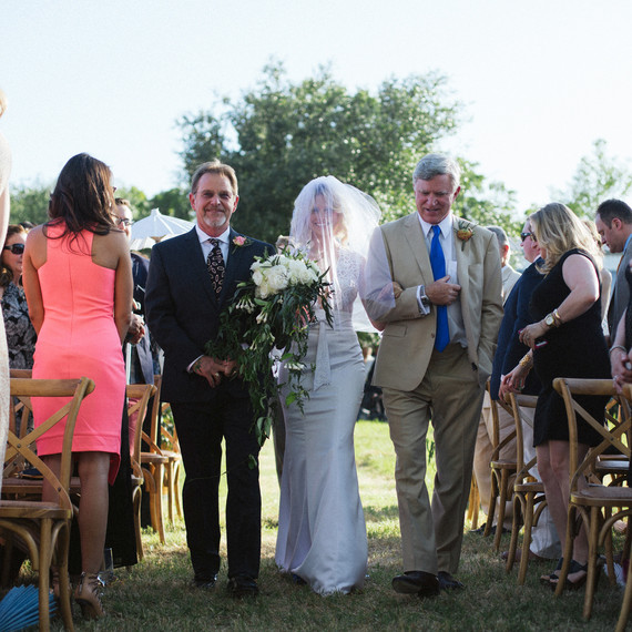 leah-michael-wedding-processional-0722-s111861-0515.jpg