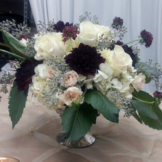 bridal-beauty-diaries-lauren-post12-centerpiece-1214.jpg