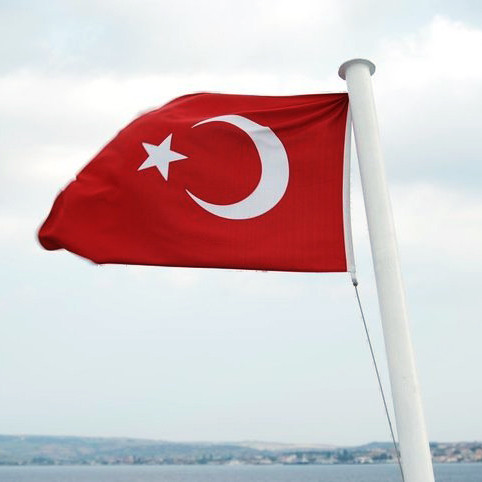 bridal-beauty-diaries-tiana-post11-turkish-flag-1114_vert.jpg