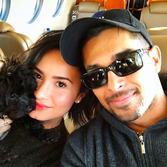 celebrity-couples-demi-lovato-wilmer-valderrama-1215.jpg