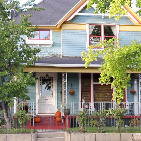 couple-from-up-60th-anniversary-duet-blue-house-1015.jpg