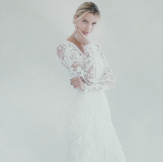 Sneak peek at Oscar de la Renta's Fall 2017 wedding dress collection Sneak peek at Oscar de la Renta's Fall 2017 wedding dress collection