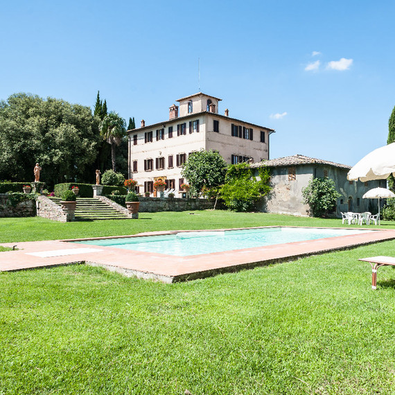 airbnb-wedding-venues-montepulciano-tuscany-italy-0515.jpg