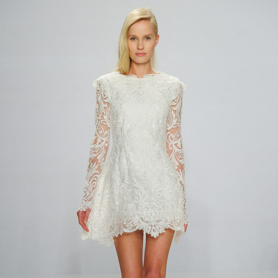 christian-siriano-for-kleinfeld-spring2017-d113026-008.jpg