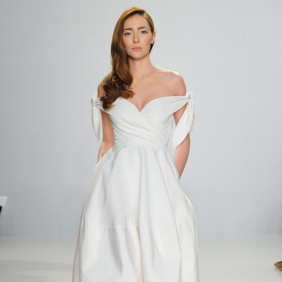 christian-siriano-for-kleinfeld-spring2017-d113026-016.jpg