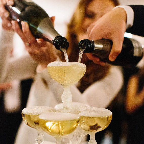 joanna-jay-wedding-nye-champagnetower-103-6327390-0517