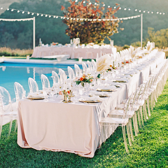 stephanie jared wedding poolside table setting stephanie jared wedding poolside table setting