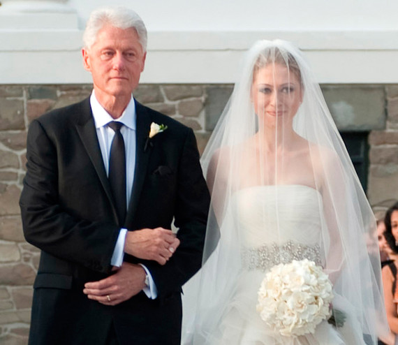 celebrity-brides-veils-chelsea-clinton-marc-mezvinsky-0615.jpg