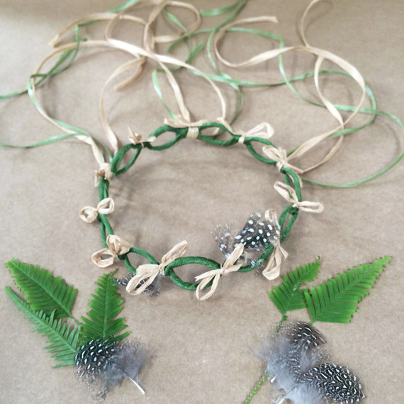 fern-floral-crown-festival-bride-step-5-ferns-feathers-0416.jpg
