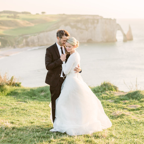 anneclaire-chris-wedding-france-dayafter-couple-117-s113034-00716.jpg