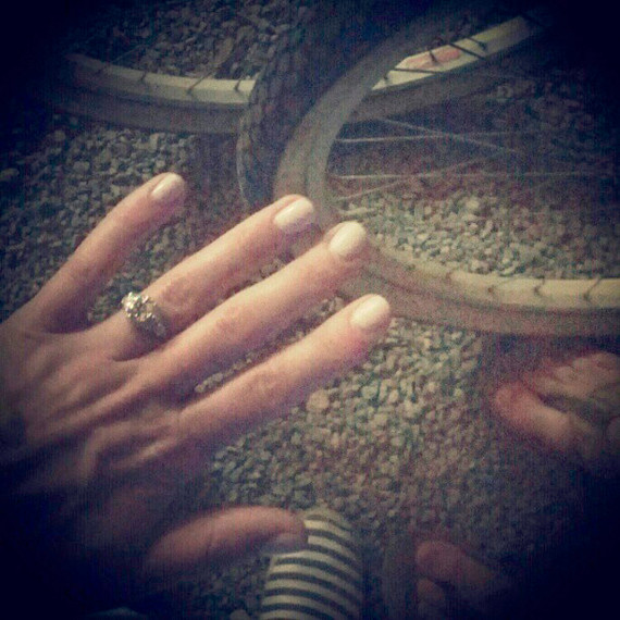 proposals-almost-gone-wrong-chelsa-dennis-proposal-ring-dark-0815.jpg