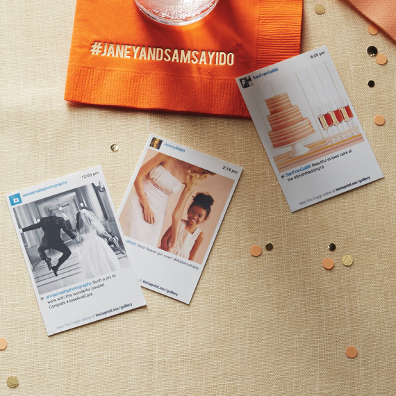 social-media-sharing-at-wedding-a-letter-from-darcy-201-d111373-b1114.jpg